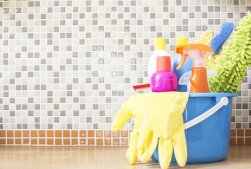 Уборка в рабочем кабинете: как быстро и качественно навести порядок на кухне
